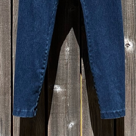 Lyssé denim leggings size small - Picture 7 of 17